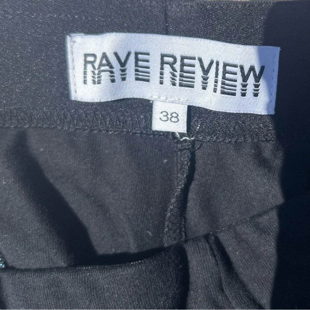 Funky pants! - Picture 4 of 5